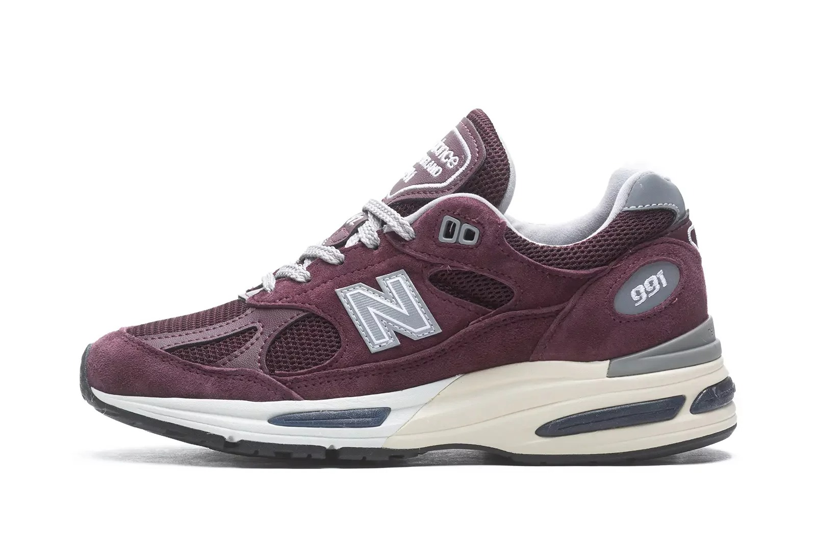 נעלי סניקרס ניו באלאנס לגברים New Balance 991 – בורדו נעלי סניקרס ניו באלאנס לגברים New Balance 991 - בורדו