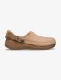 נעליים שטוחות קרוקס לגברים Crocs Classic Crafted Vegan Suede Clog - חום בהיר