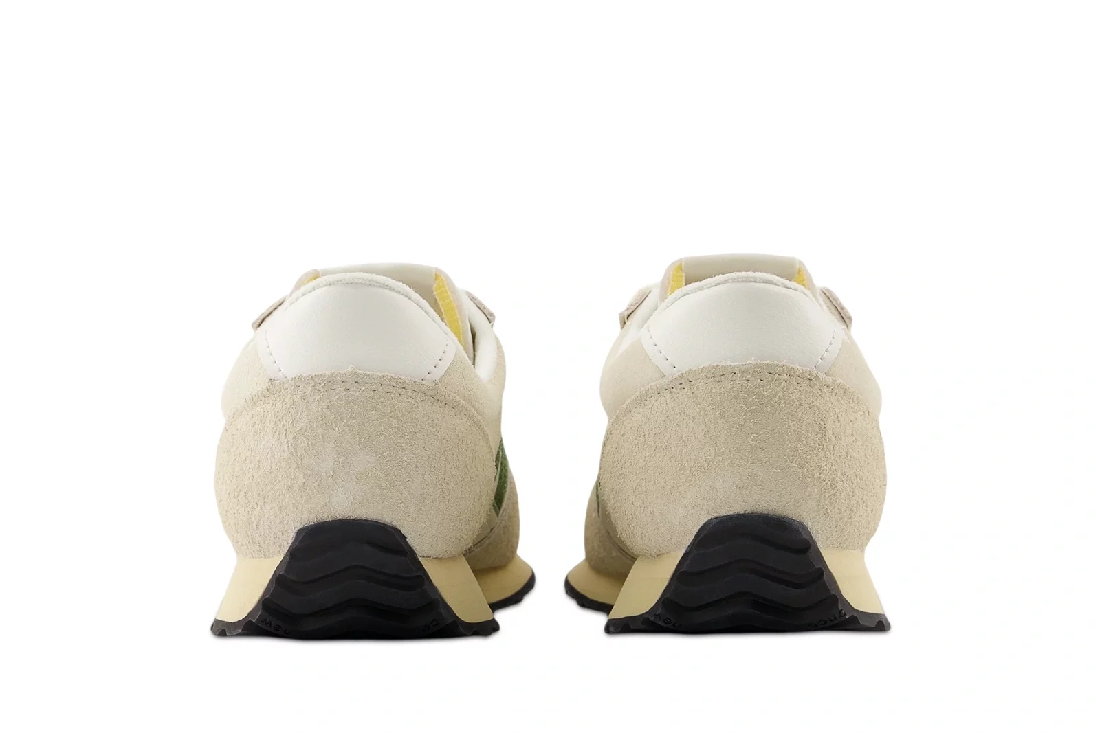 נעלי סניקרס ניו באלאנס לגברים New Balance 471 - בז/ירוק